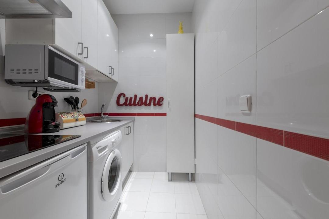 Bright And Comfortable- 2 Bedrooms 1 Bathroom- Cruz - Mintystay- Sol